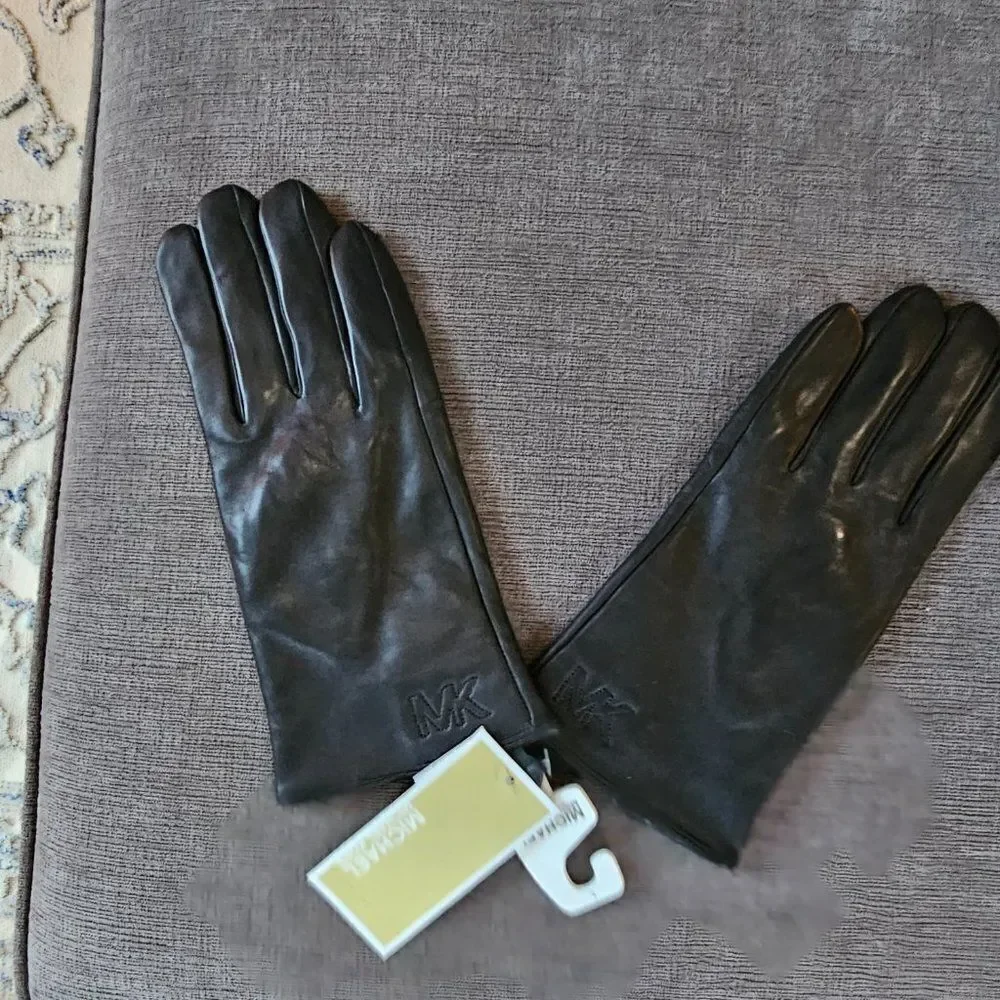 Michael Kors Women's Black Quilted Logo Leather Gloves Size XLar…
